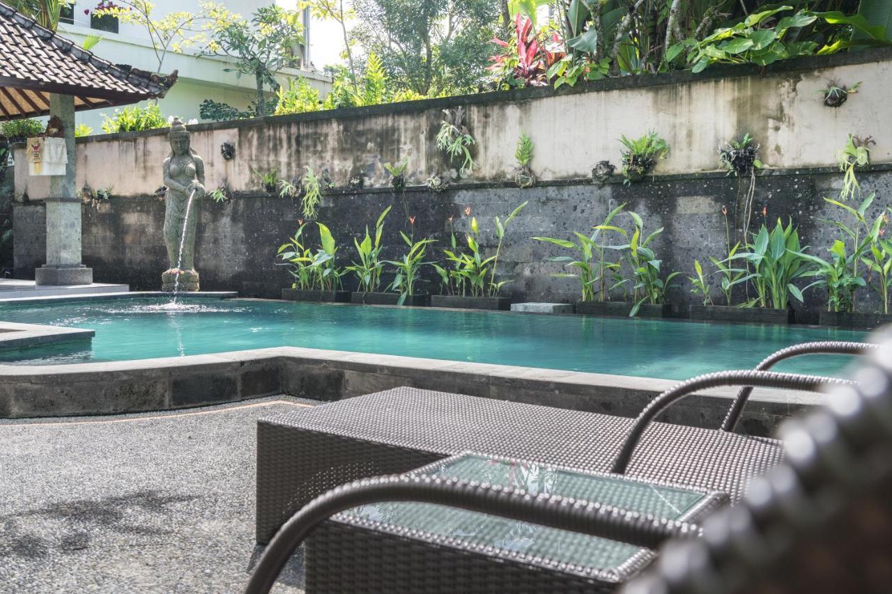 Adi Santia * Ubud